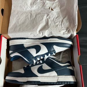 DS Nike Valerian Blue Dunks - Size 12 Men’s